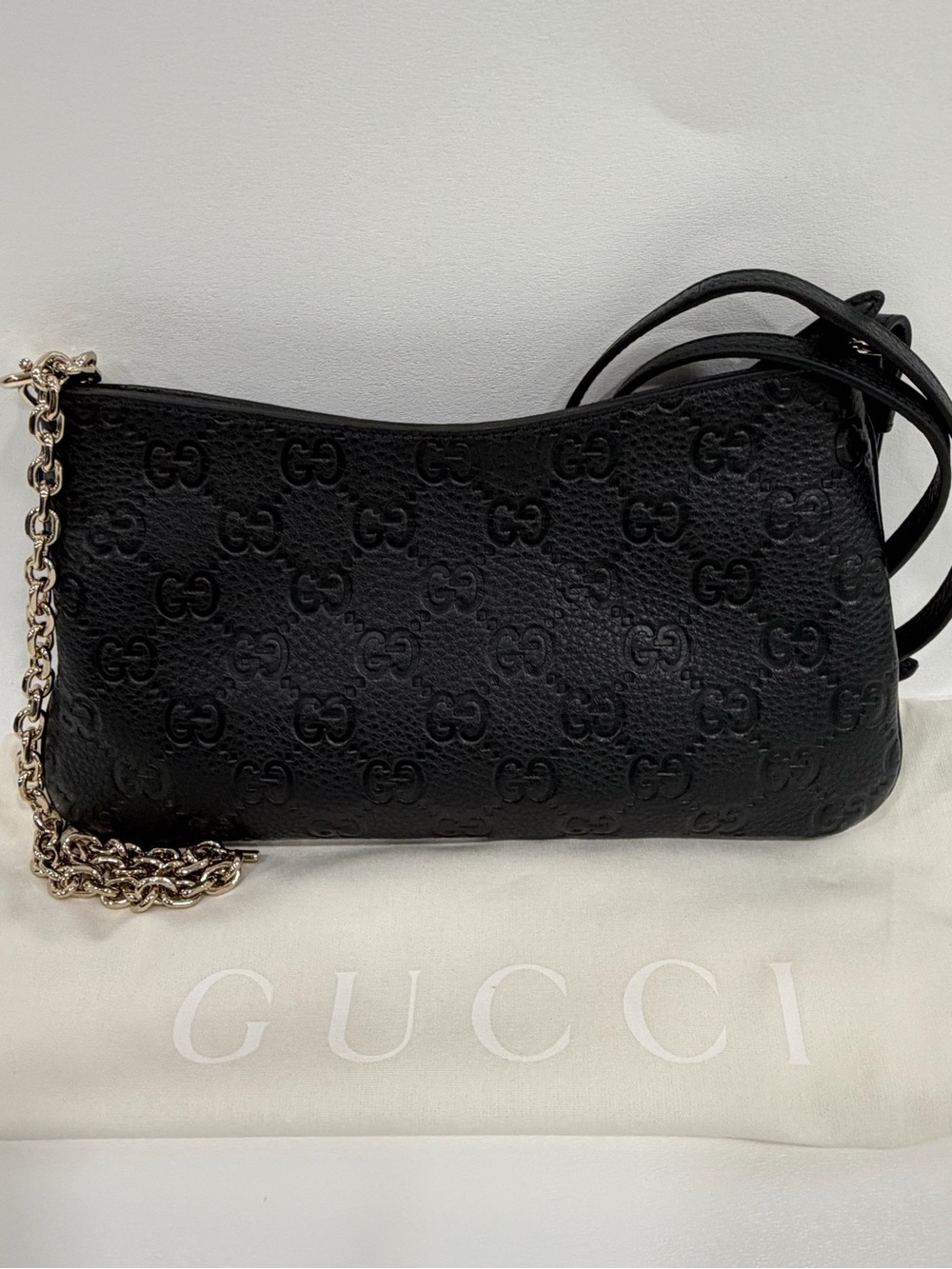 NEW IN BOX GUCCI SHOULDER BAG GG EMBLEM BRAINY CALF LEATHER BLACK
